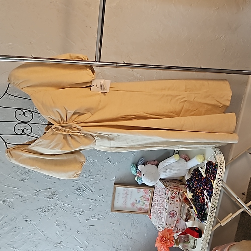 NWT Japna cream linen blend dress. Size XL.